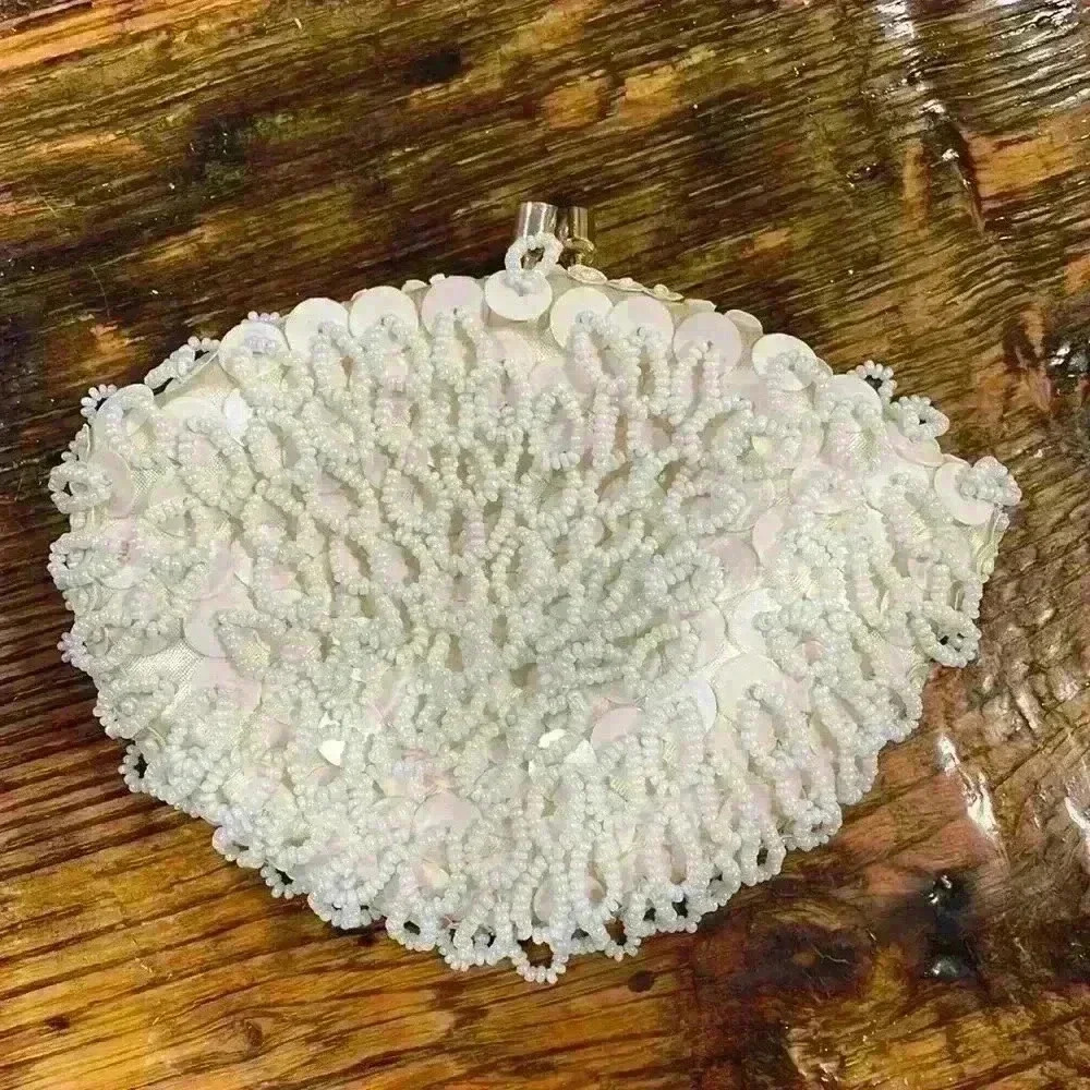 Vintage white beaded clutch handmade in honk Kong